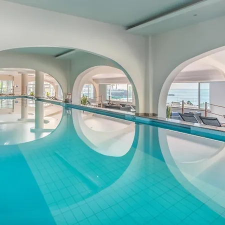 Pestana Madeira Club 5*