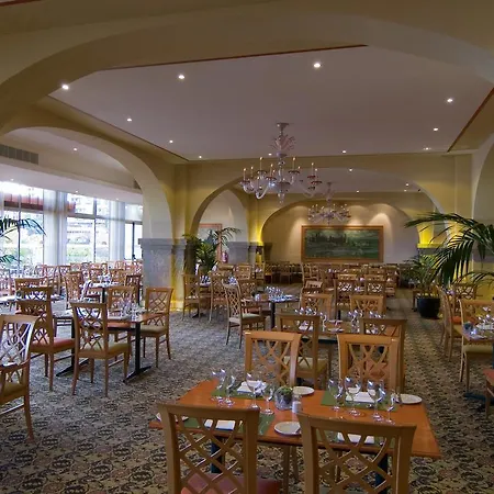 Pestana Madeira Club 아파트호텔 푼샬