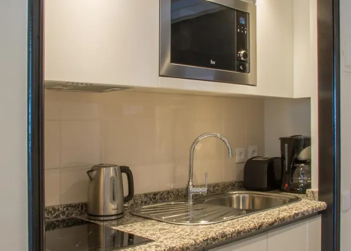 Pestana Madeira Club 5* פונשל